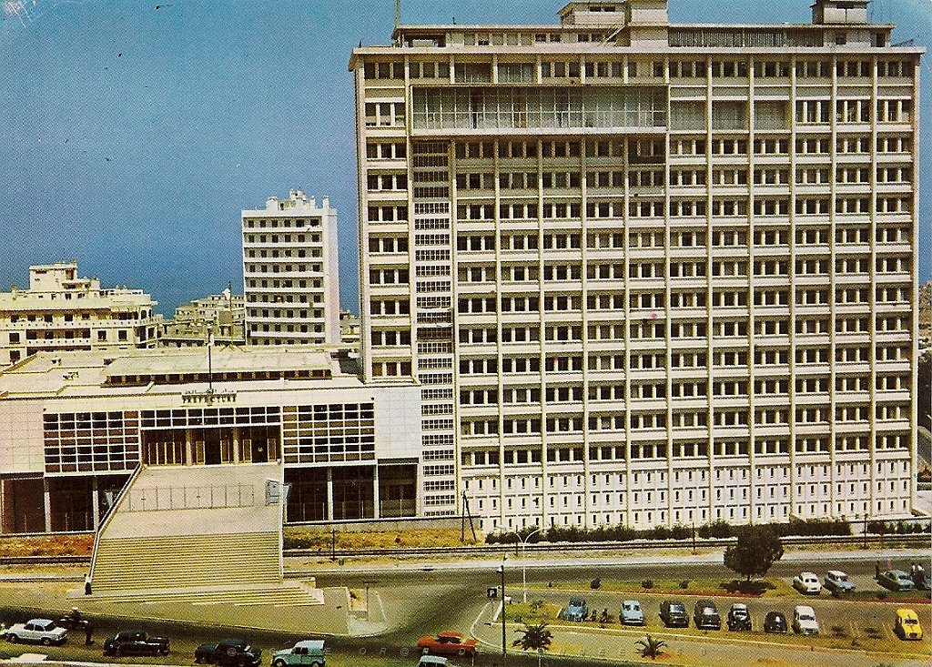 271-la nouvelle prefecture.JPG
